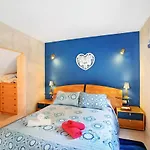 Petite Paradise Apartament *